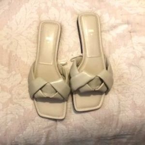 Zara Slides